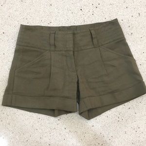 Diane von Furstenberg olive green shorts size 2